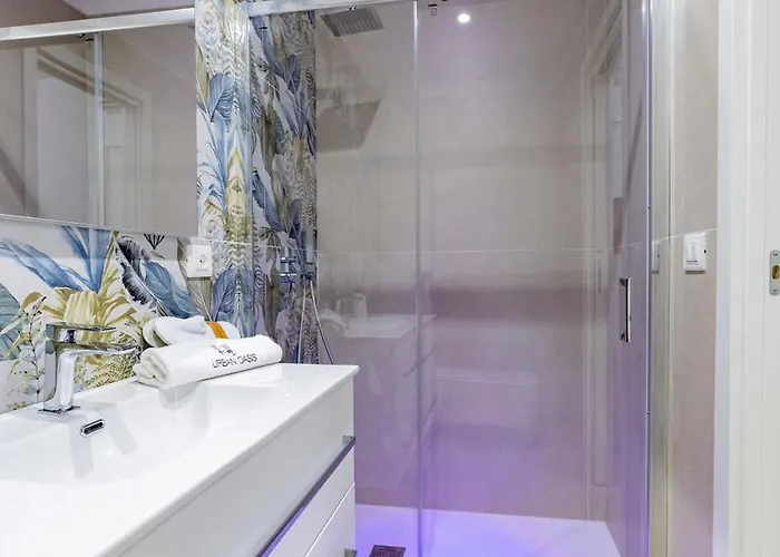 Urban Oasis Konukevi Bari